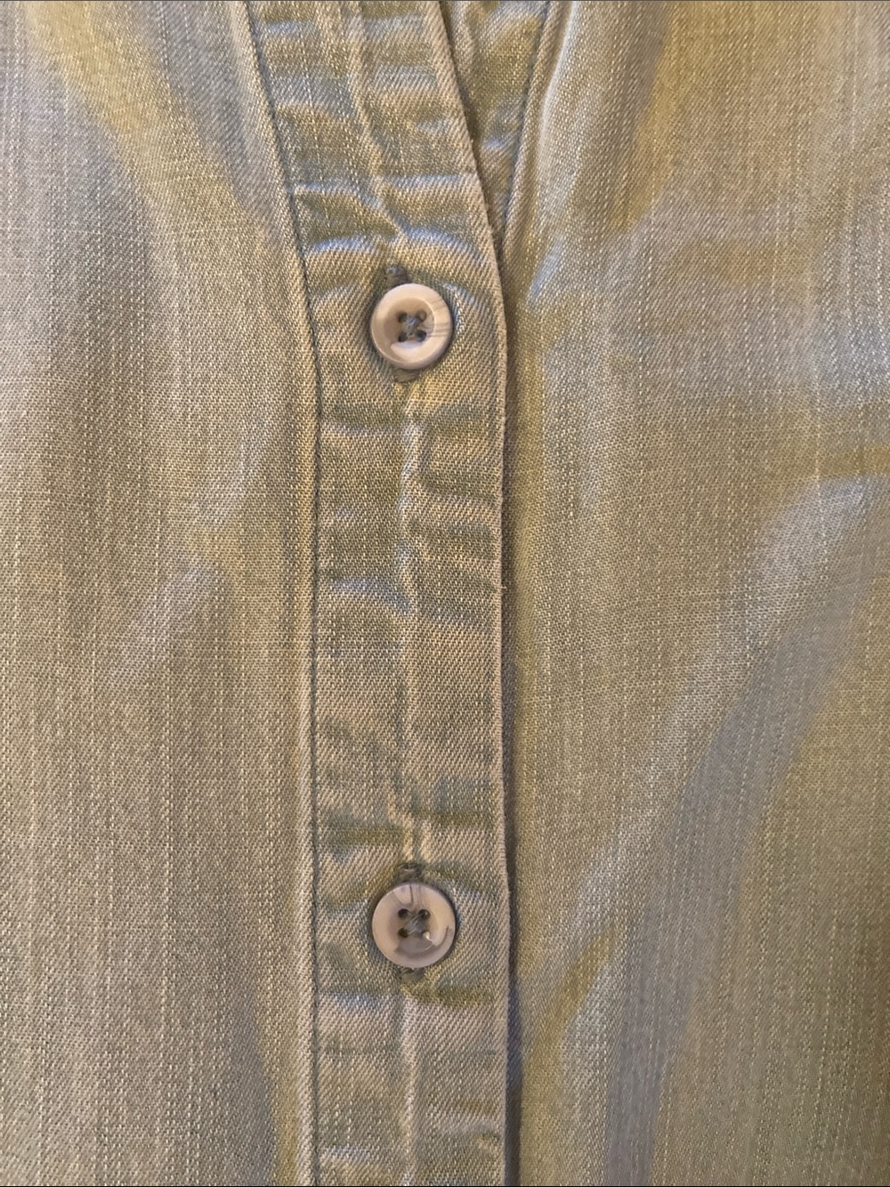 Anthropologie Cloth & Stone Chambray Button-up in Light Blue - Picture 5 of 7